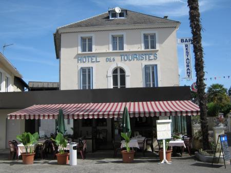 O QUATRE SAISONS (Bar-hôtel-restaurant) , 980m² - A VENDRE - 1 rue gaston de foix,  LESTELEL BETHARRAM (64800)