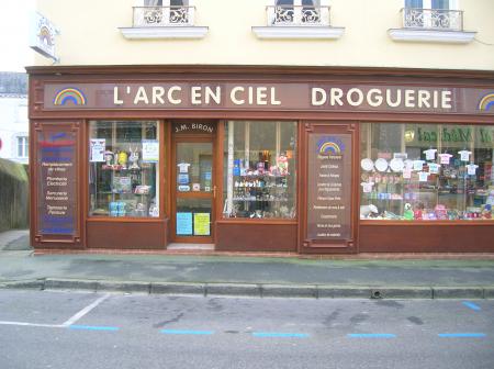 L'ARC EN CIEL DROGUERIE (Droguerie) , 70m² - A VENDRE - 11 rue de l eglise,  SAVENAY (44260)