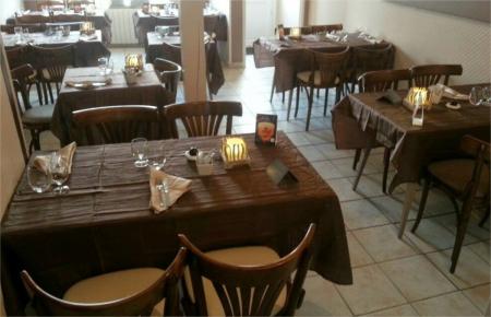 Le bienvenu (Bar restaurant) , 150m² - A VENDRE - 9 rue jules ferry,  Eguzon Chantome (36270)