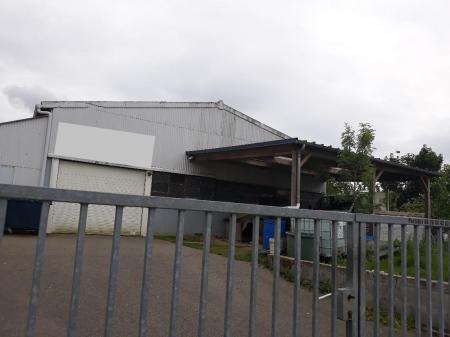 Entreprise Jean Ragou (Artisan peintre) , 250m² - A VENDRE - 8 rue des frères lumière,  LANESTER (56600)