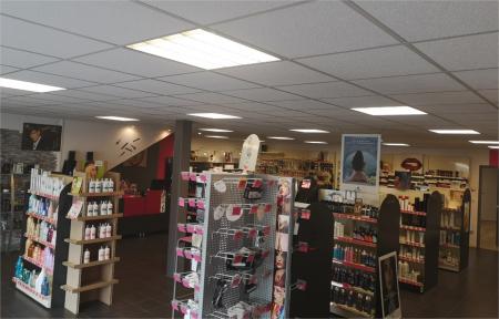 Exp'hair en Beauté (Vente de produits capillaires et esthétique pour particuliers et professionnels) , 200m² - A VENDRE - 5 avenue georges clemenceau,  Lamballe (22400)