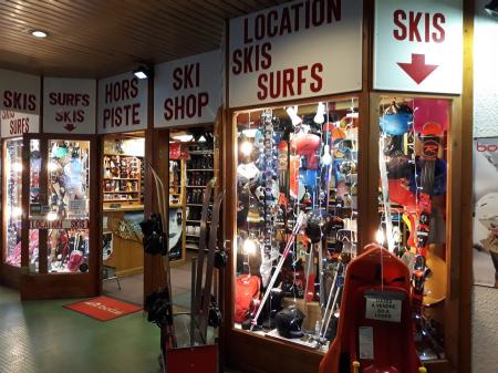 HORS PISTE SKI SHOP (Location skis) 68m² - A VENDRE - Galerie commerciale les glovettes - VILLARD DE LANS (38250)