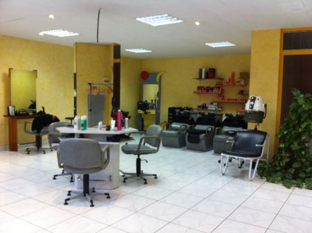 Coiffure Evasion (Salon de coiffure) 80m² - A VENDRE - 3 place de la poste - Rieumes (31370)