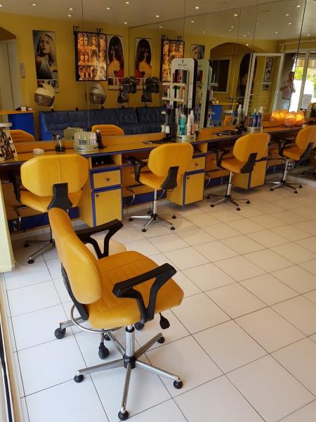 JEAN CLAUDE (Coiffure) , 40m² - A VENDRE - 266 rue louis pasteur,  FREJUS (83600)