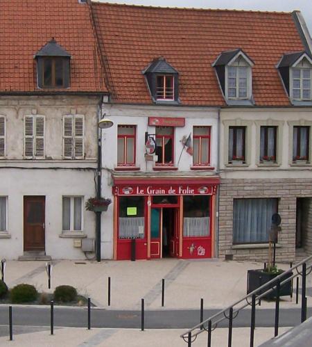 Le Grain de Folie (Café, bar, pub) , 72m² - A VENDRE - 11 place abbé delannoy,  Fauquembergues (62560)