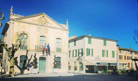Bistro Pastis (Restaurant brasserie café ) 200m² - A VENDRE - Place de l hôtel de ville  - Trans en Provence  (83720)