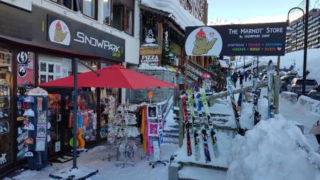 The Marmot' Store by SNOWPARK SHOP (Souvenirs) , 70m² - A VENDRE - Rue de la poste,  Tignes (73320)