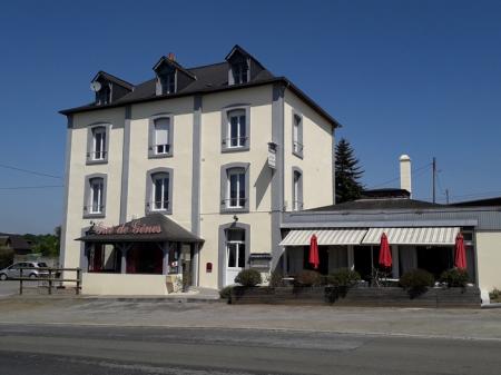 CELINE DUVAL (Hotel restaurant) , 900m² - A VENDRE - 27 rue notre dame,  MAYENNE (53300)