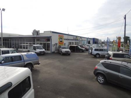 garage auto 4x4  (Réparation tous modele de 4x4 depuis 30 ans) , 585m² - A VENDRE - 3 za de boisson,  BEGUEY (33410)