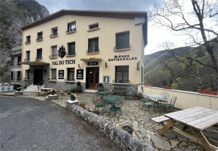 Hotel Val du Tech (Hotel, restaurant, bar (brasserie artisanale en option)) , 1700m² - A VENDRE - La preste les bains,  PRATS DE MOLLO LA PRESTE (66230)