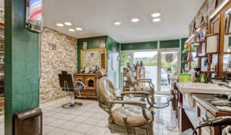 Peaky Barber Annecy (Coiffure ) 38m² - A VENDRE - 1 avenue du prelevet  - Annecy (74000)