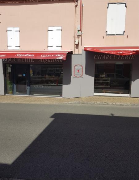 SARL Boucherie Aiguillon (Boucherie charcuterie traiteur, volailles) , 100m² - A VENDRE - 48 RUE DU MARECHAL DE LATTRE DE TASSIGNY,  Moncoutant (79320)