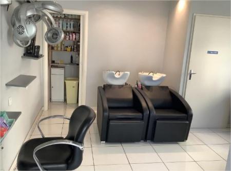 OBJEC TIF COIFFURE (SALON DE COIFFURE ) , 90m² - A VENDRE - 109 ROUTE D ANGOULÊME ,  JAVERLHAC  (24300)