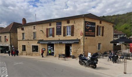 D'family & co (RESTAURANT ET BAR) , 480m² - A VENDRE - PLACE DE LA MAIRIE,  DURAVEL (46700)