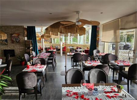 ALAIN DEWERDT (RESTAURANT) , 200m² - A VENDRE - 17 RUE DU FAISAN,  NIORT (79000)