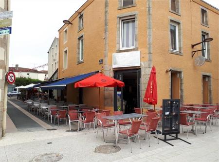 CRÊPERIE LE CHAT HUANT  (CRÊPERIE PIZZERIA ) , 286m² - A VENDRE - 21 RUE DE LA VOUTE,  LES HERBIERS  (85500)