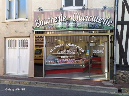 BOUCHERIE AUMONT EDGAR (BOUCHERIE CHARCUTERIE) , 80m² - A VENDRE - 8 ROUTE DE ST MARTIN DE BIENFAITE,  LIVAROT-PAYS-D'AUGE (14140)