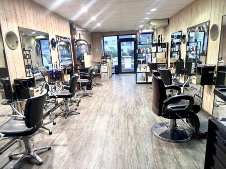 2654 - 450x337 LES CISEAUX DORES (SALON DE COIFFURE) , 60m² - A VENDRE - 221 AVENUE BOLLÉE, LE MANS (72000)