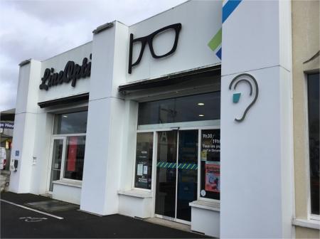 LOCAL COMMERCIAL (LOCAL COMMERCIAL) , 145m² - A VENDRE - 2198 RN 20,  SARAN (45770)