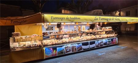 LA FROMAGERIE DE LIVET / FROMAGERIE SUR MARCH&Eacute;S (FROMAGERIE)  - A VENDRE - RUE DU BORDEAU,  ARQUENAY (53170)