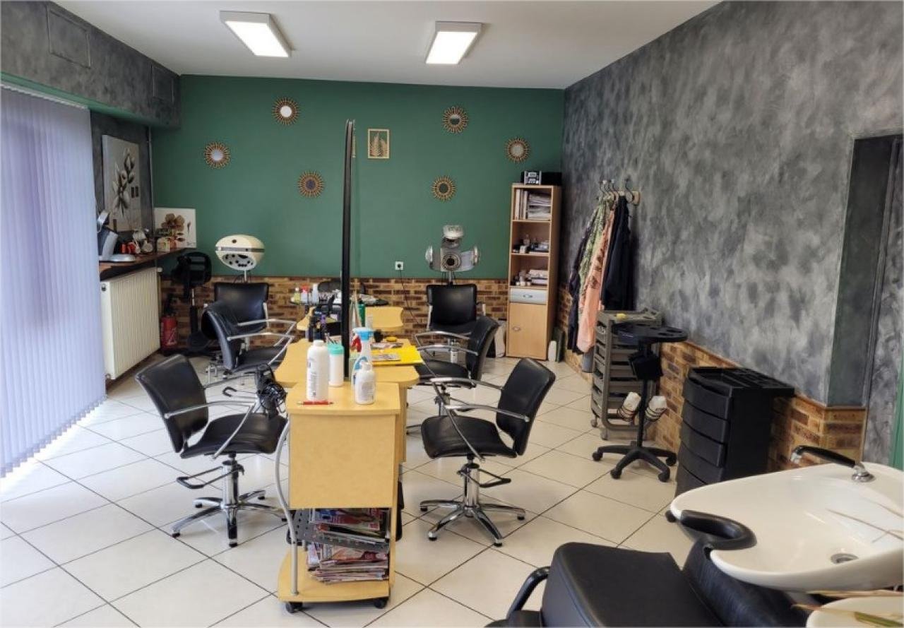 Salon de coiffure à Auzat-la-Combelle