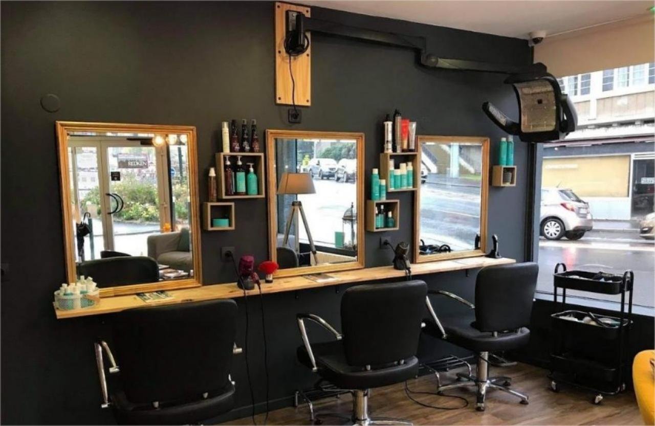 Salon de coiffure à Pont-l'Évêque