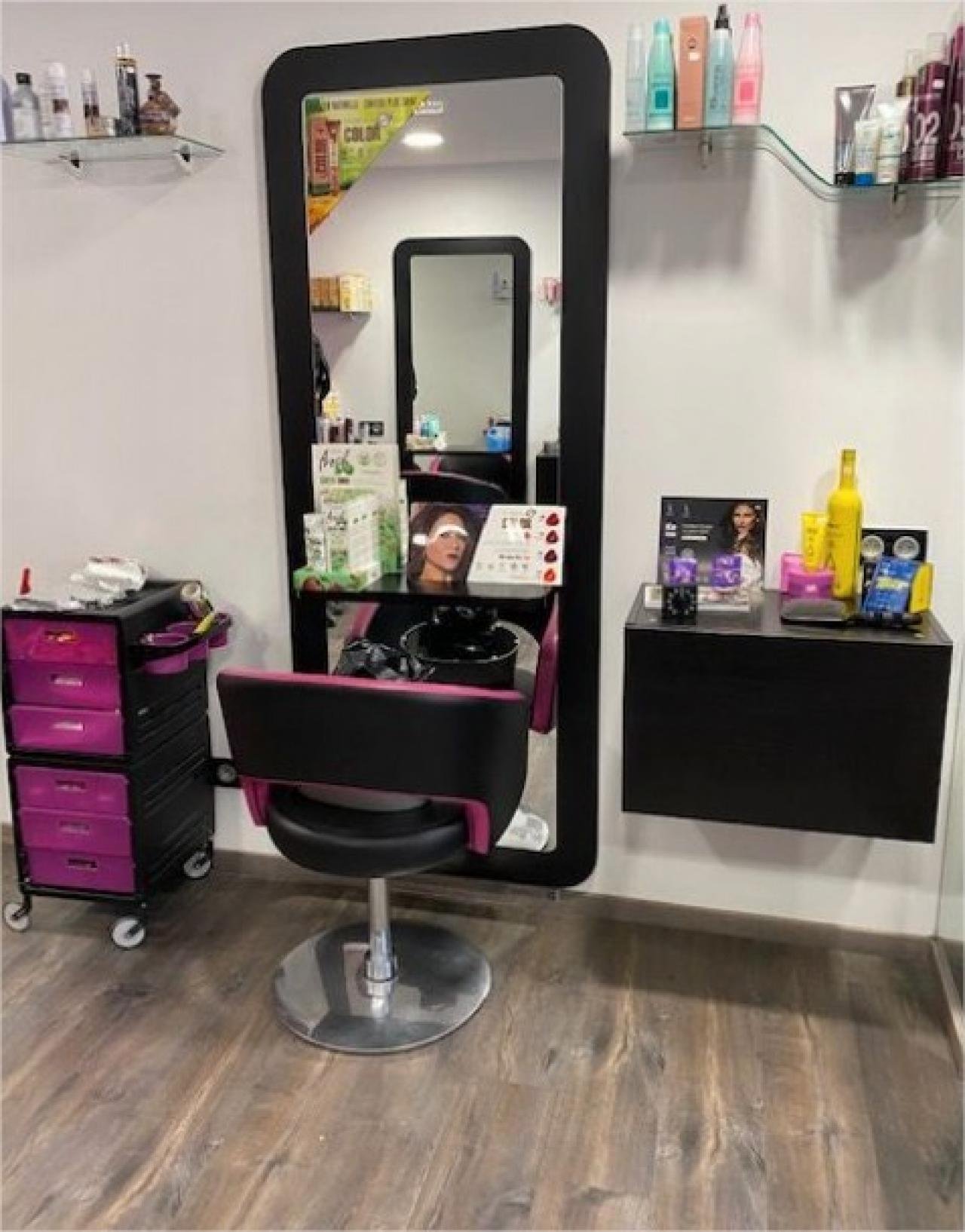 Salon de coiffure à Claira
