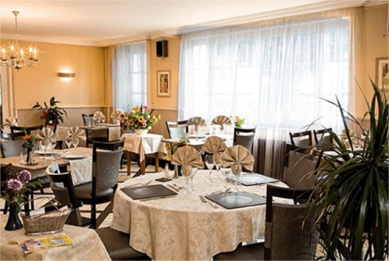 HÔTEL - RESTAURANT DU PONT NEUF