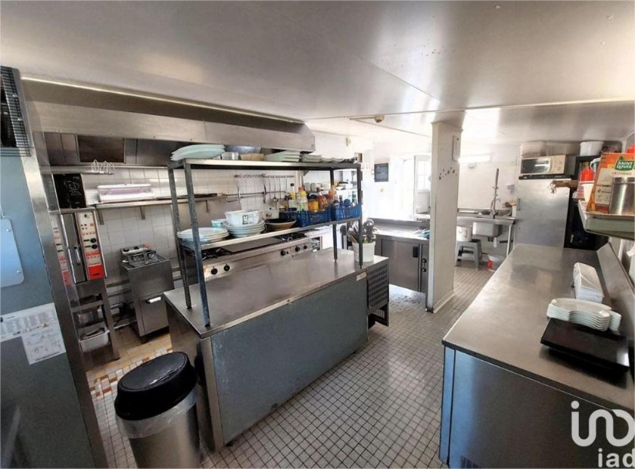 RESTAURANT 200 M²