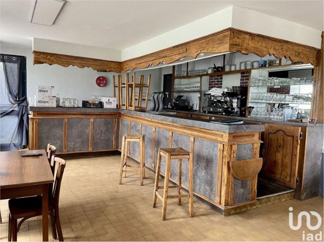 BAR-BRASSERIE 310 M²