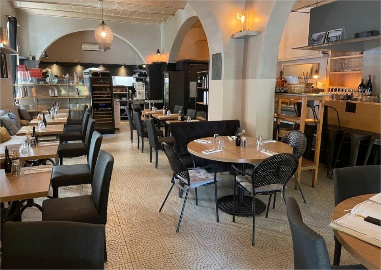 RESTAURANT 130 M2