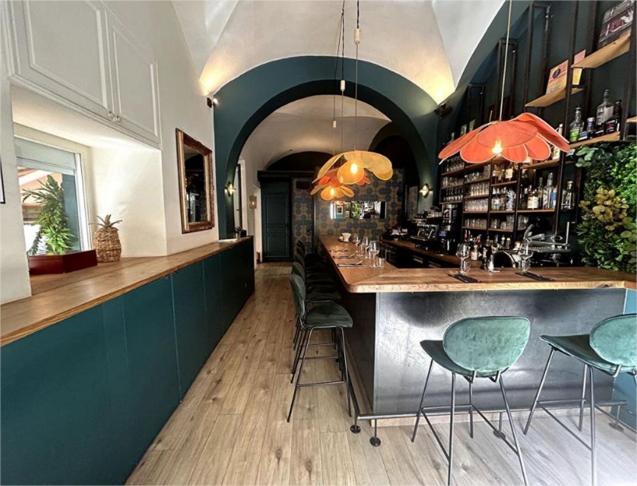 RESTAURANT 3 PIÈCES 45 M²