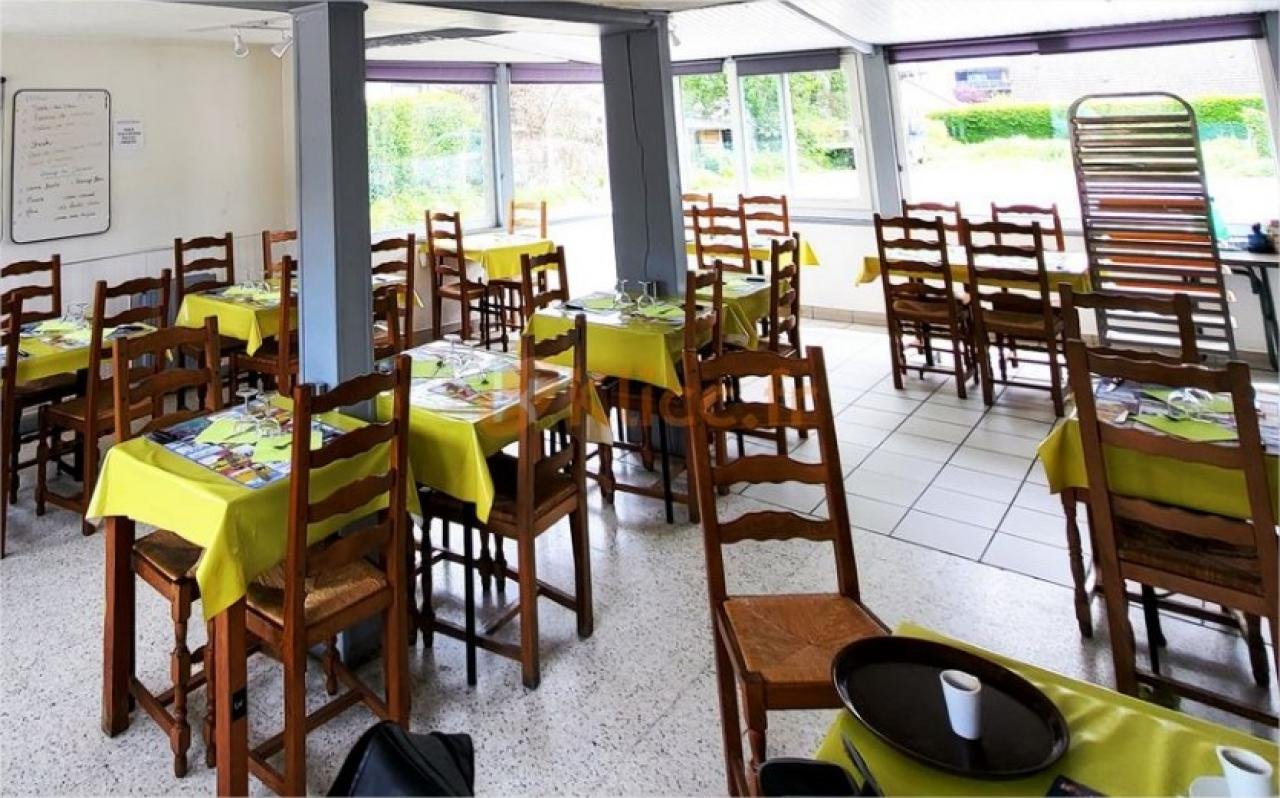 BAR, BRASSERIE 202 M²