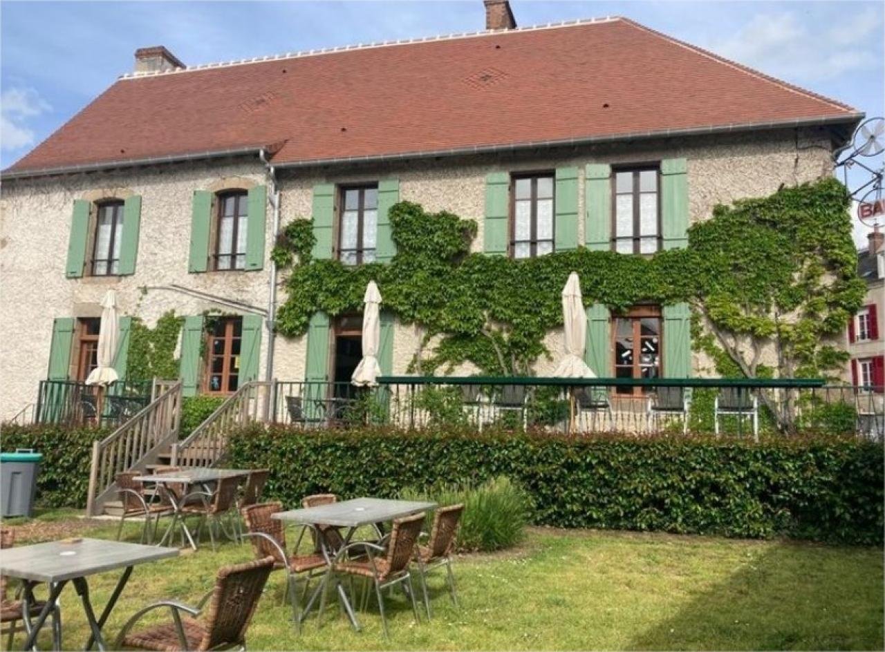 RESTAURANT - BAR 457 M²