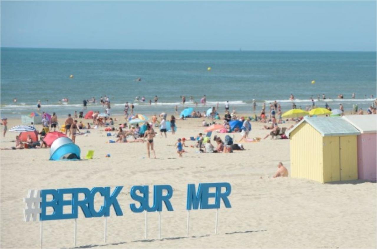 RESTAURANT -  À 150 MÈTRES DE LA PLAGE
