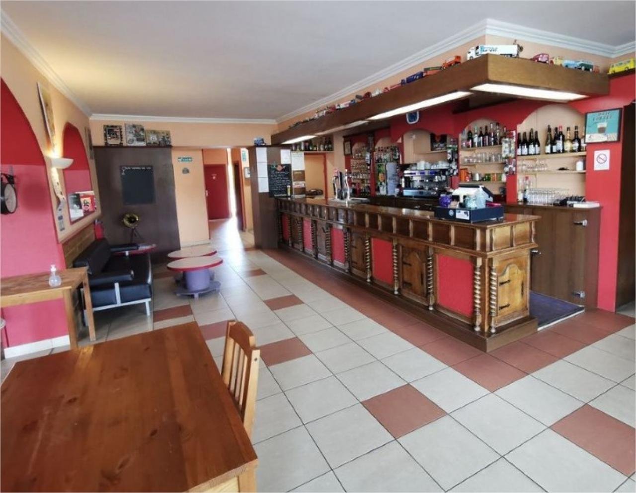 RESTAURANTS MURS ET FONDS