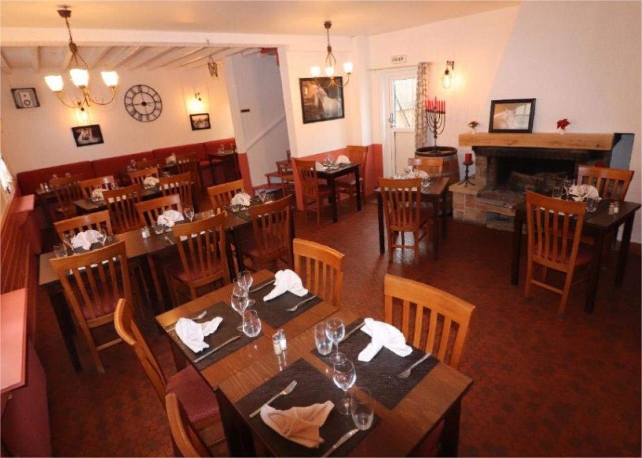 RESTAURANT 459 M²