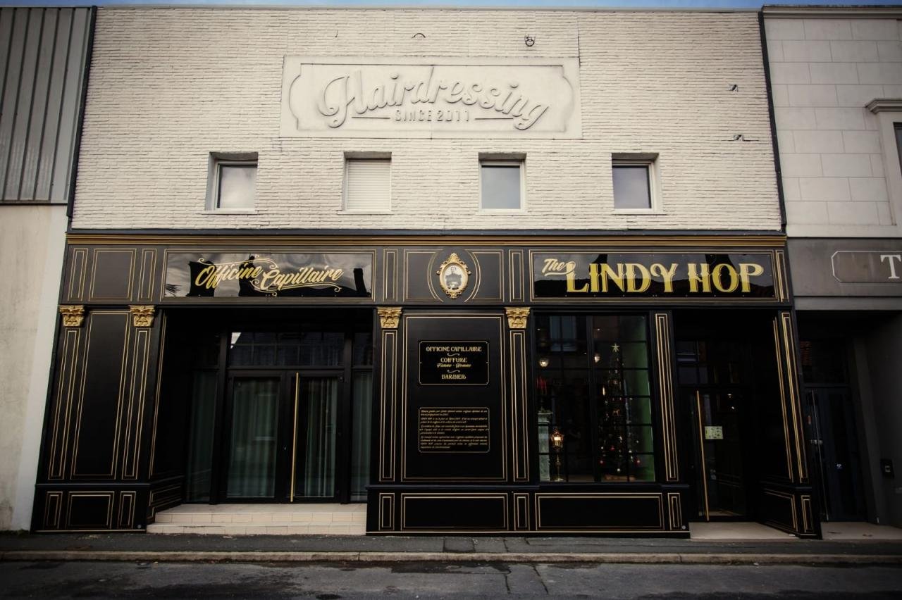 LINDY HOP