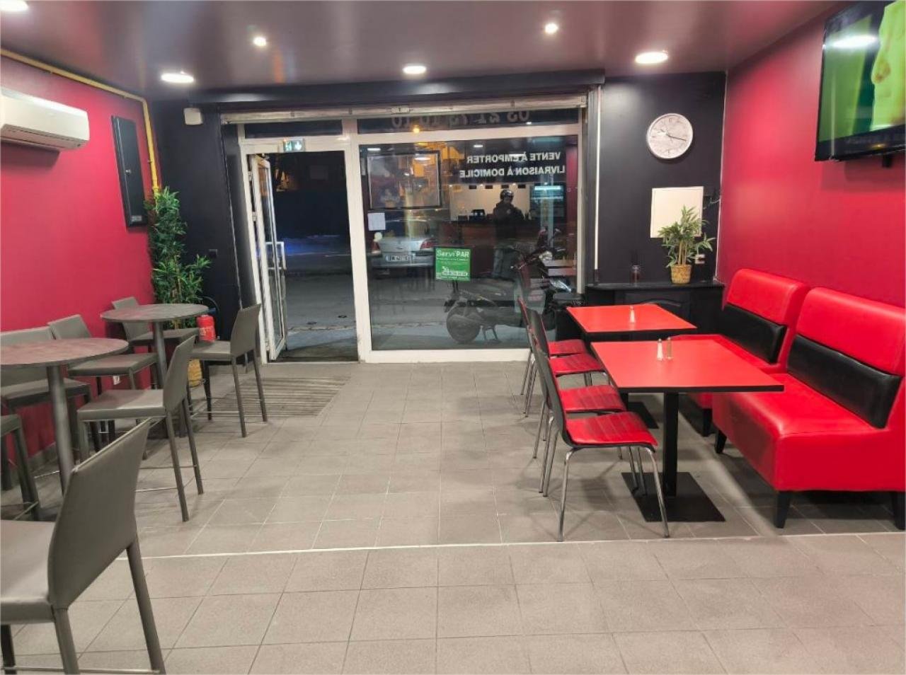 AU COIN DES SAVEURS