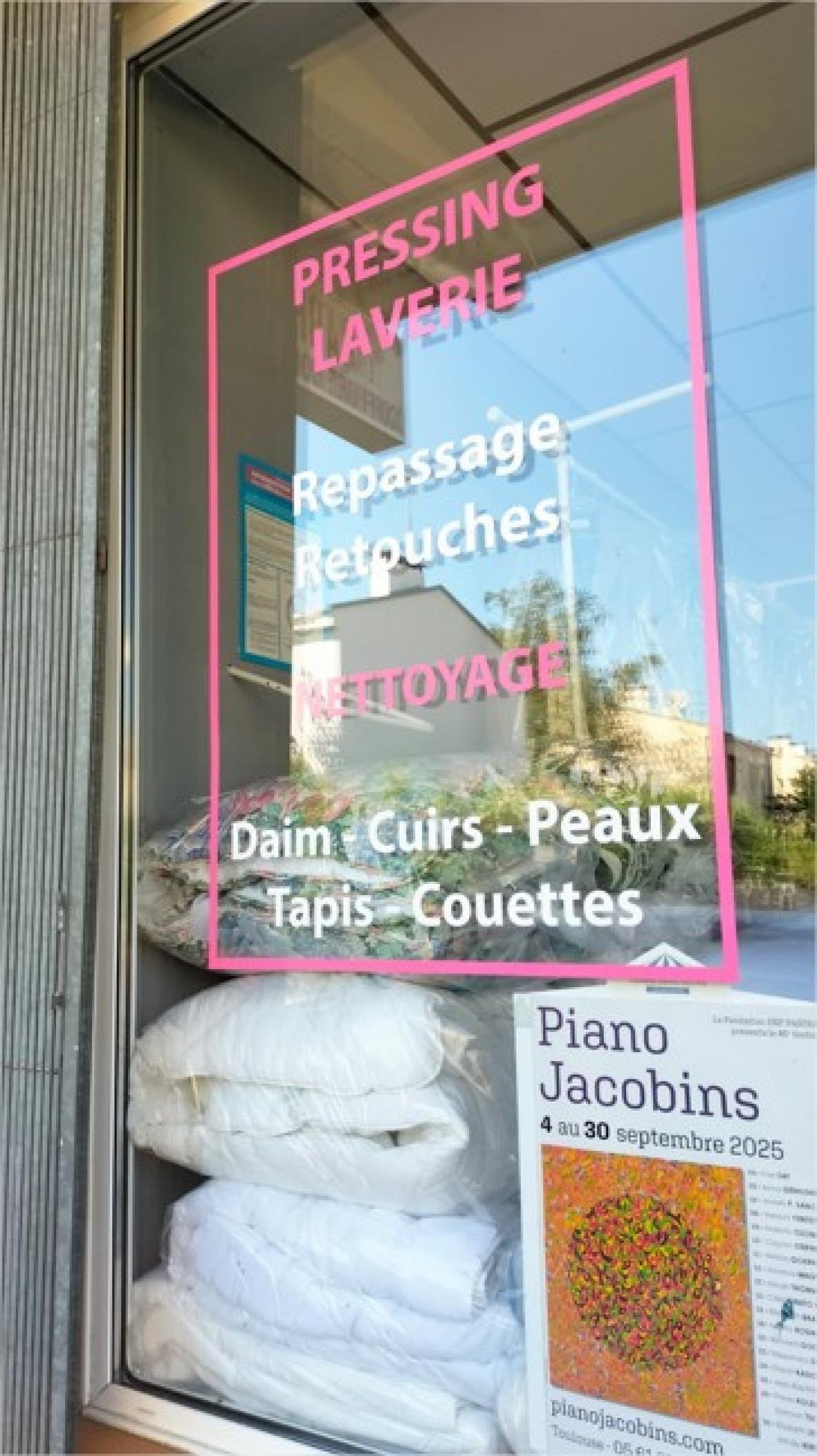 PRESSING DU LAGON ROSE